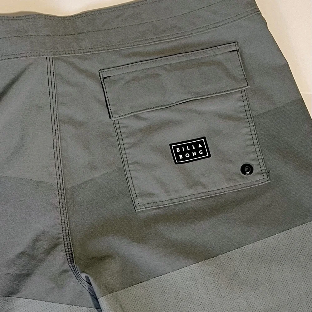 Billabong Men's Two-Tone Gray Board Shorts